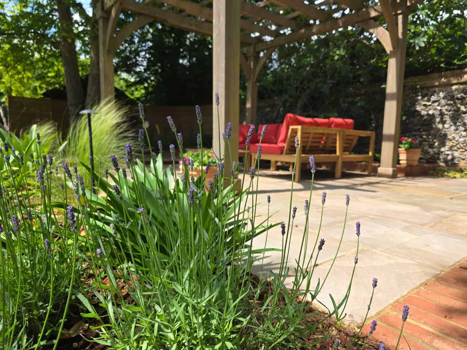 Newly laid patio by Hertfordshire Drives and Landscapes